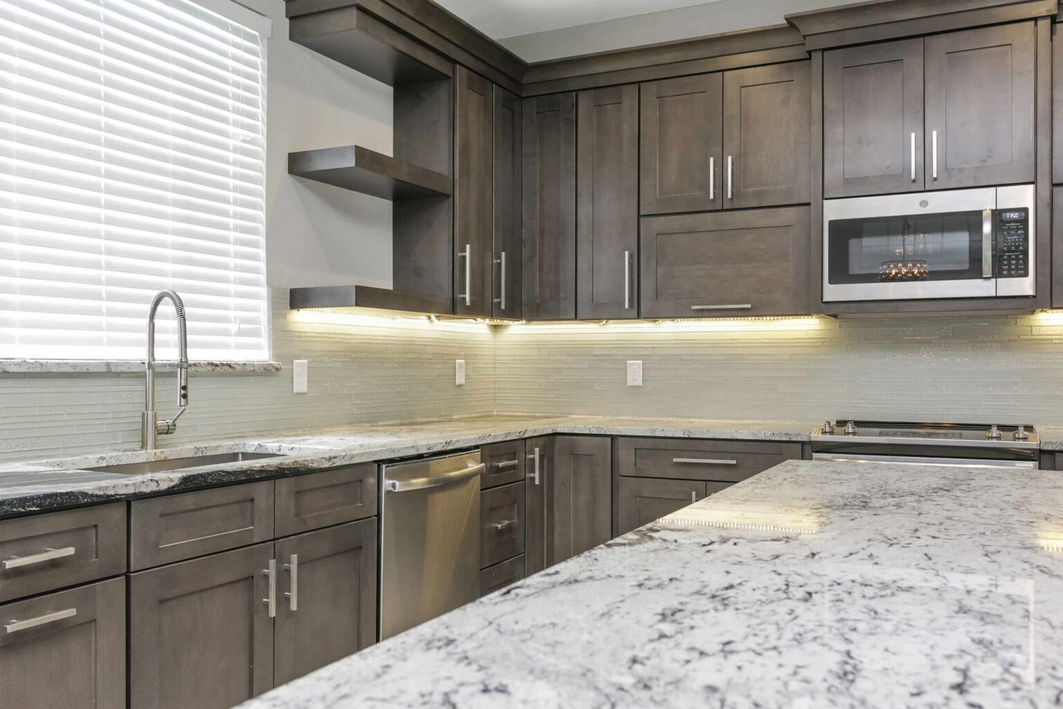 Kitchen Cabinets in Wintergarden